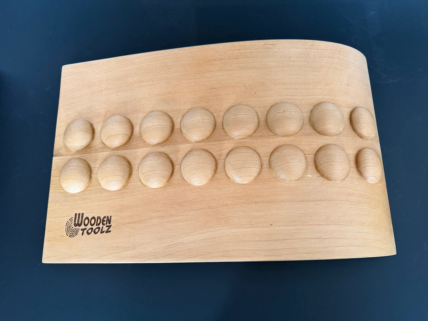 Back King Zedernholz